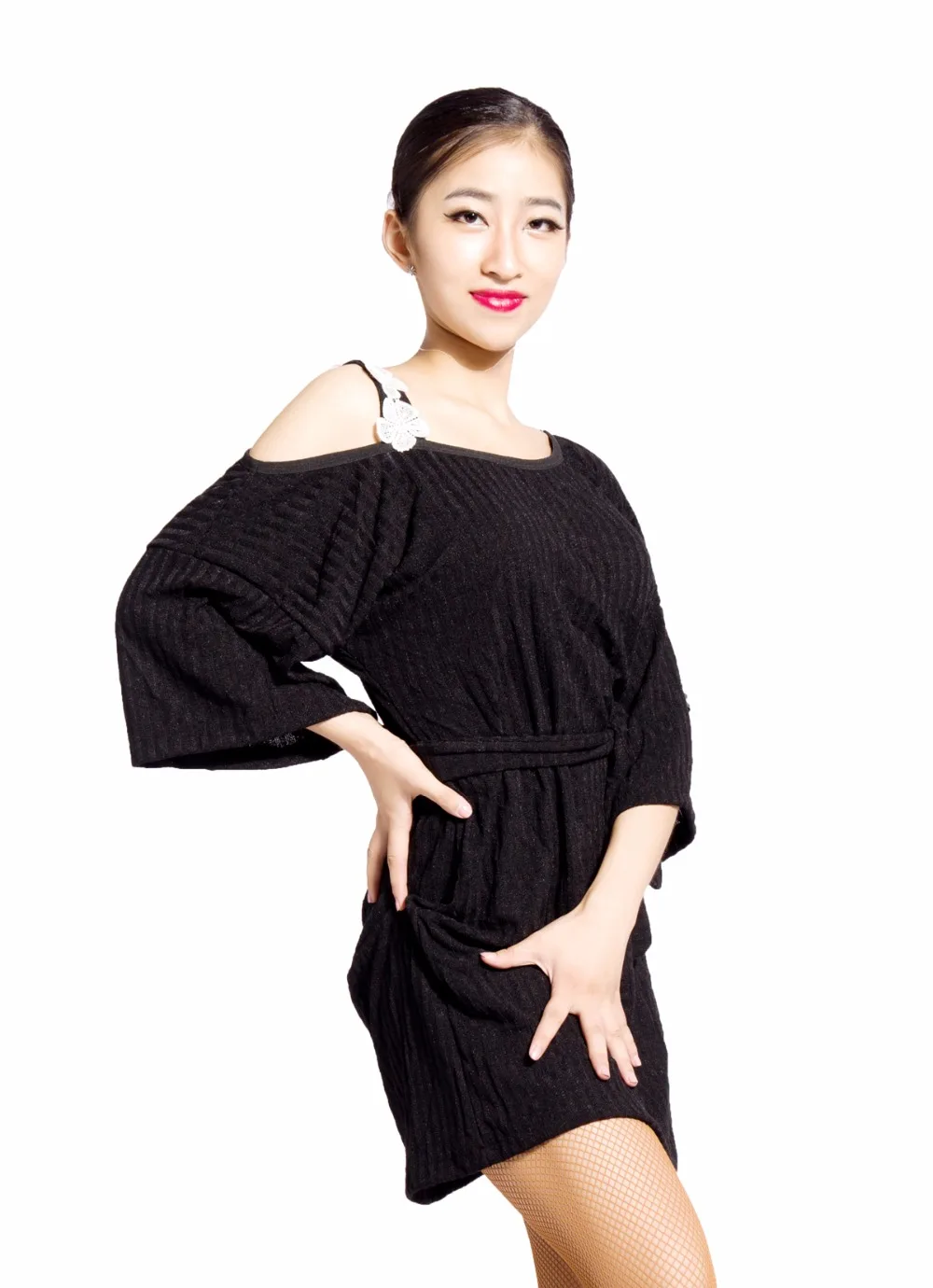 

G1043 latin ballroom modern dance professional thread knitting cotton tied tops (Shoulder handmade flower design)