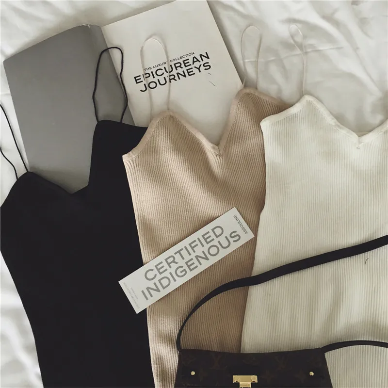 

2019 Summer Solid Color Women Sleeveless Tank Tops Fashion V-neck Female Knitted Slim Sleeveless Casual Tank Tops