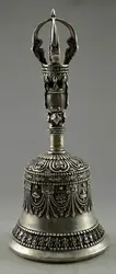 Коллекционная Тибет Серебряный резьба полые нежный набожные kwan-Инь пожимая колокол