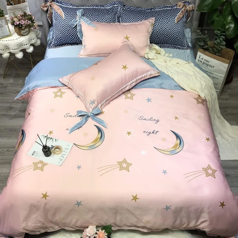 Luxury Tencel Bedding Set Pink moon and stars Bed set Queen Size Bed
