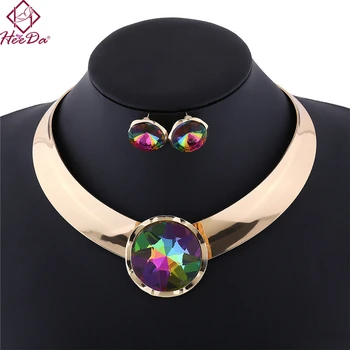 

Fashion Alloy Necklace Earring Set Punk Glossy Female Collars Black White Blue Multi Red Five Colors Jewelry Set For Women