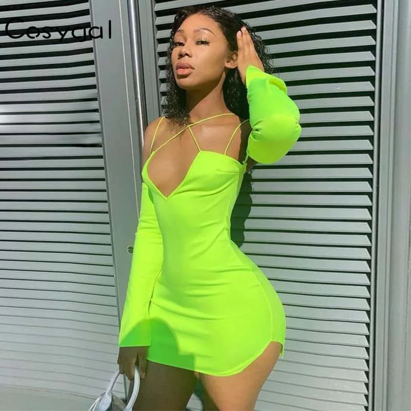 

COSYGAL Full Sleeve Green Sexy Dress Deep V Neck Bandage Bodycon Dresses Women Party Club Mini Autumn Dress 2018 Vestidos