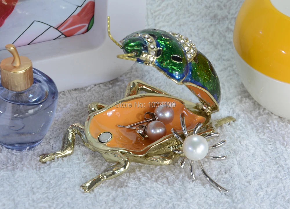 TBP0229-Scutelleridae insect and bug bejeweled trinket boxes-2.jpg