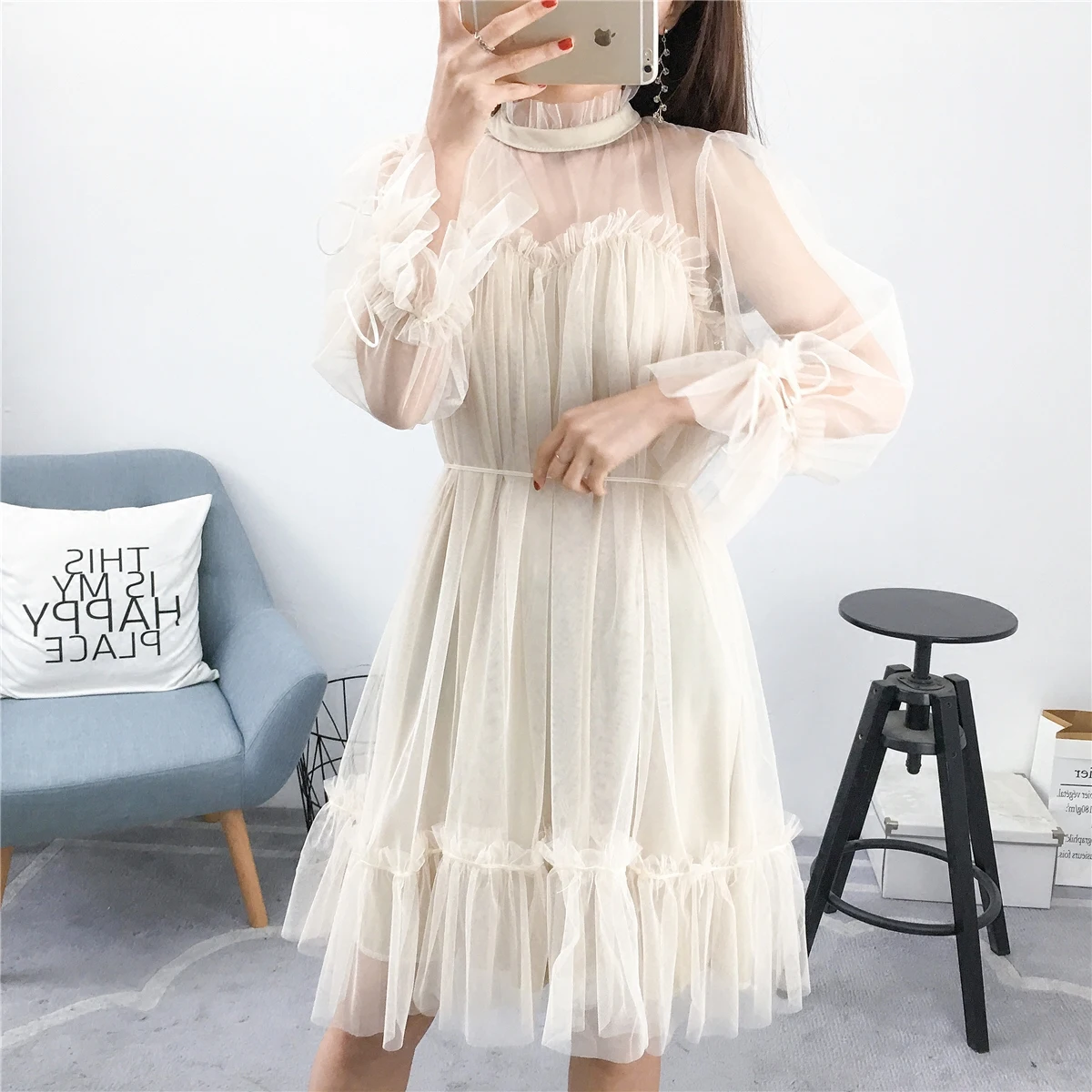 

New fashion brand spring style Women's Clothing Sweet temperament lace sexy Female Full saia loose puff sleeve dress