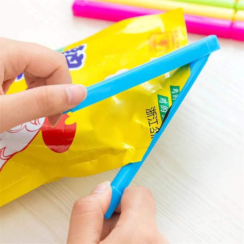 

1pcs 16cm Food Snack Sealing Bag Clips Kitchen Tool Food Preservation Fresh Foods Preservation Sealing Bag Clips Plastic Tool