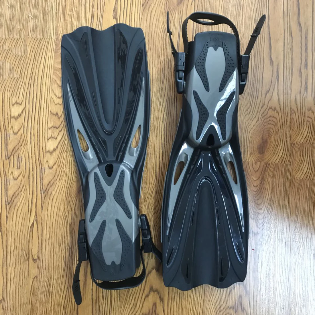 KEEP DIVING Open Heel Scuba Diving Long Fins Adjustable Snorkeling Swim Flippers Special For Diving Boots Shoes Gear KEEP DIVING Open Heel Scuba Diving Long Fins Adjustable Snorkeling Swim Flippers Special For Diving Boots Shoes Gear