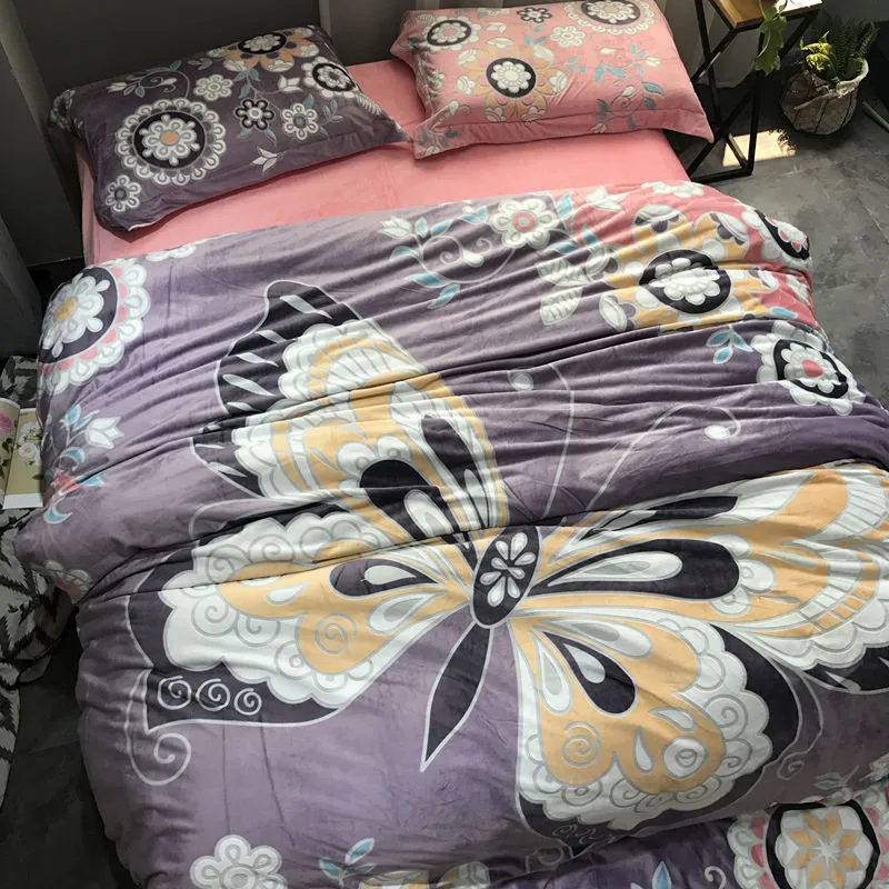 

2017 Butterfly embossing Fleece fabric Luxury Boho Bedding set 4Pcs King Queen size warm bed sheet set Duvet cover pillow shams