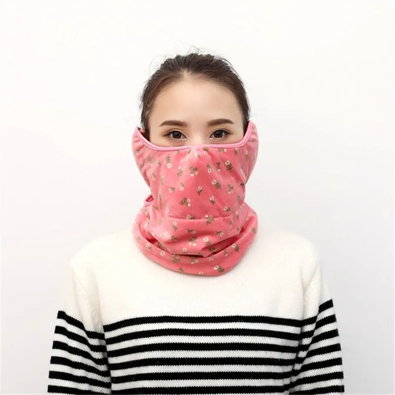 7645911846_615683399.640x640