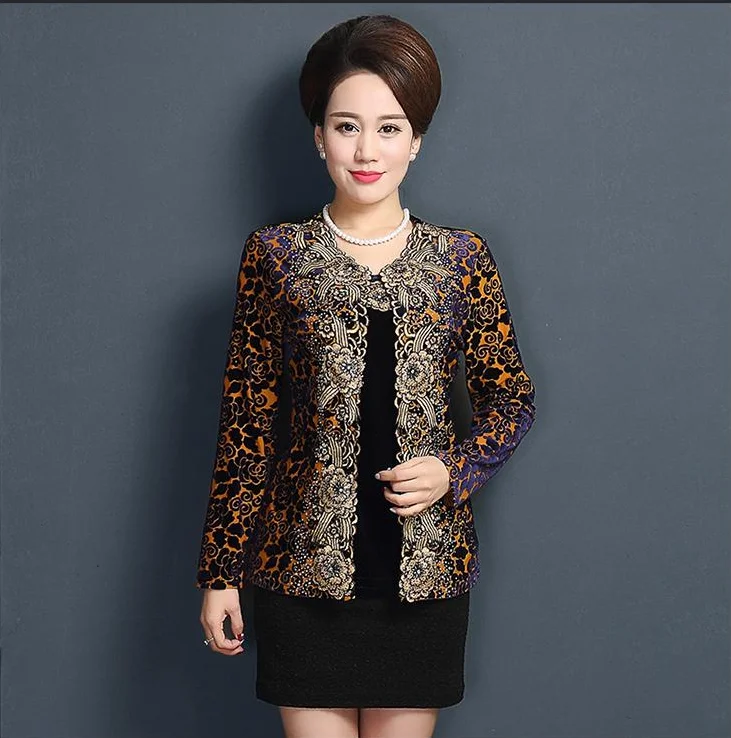 

New Brand Plus Size Middle-Aged Women Gold Velvet Top Embroidery False Two-Piece Jacket Coat High-Grade Jackets And Coats X684