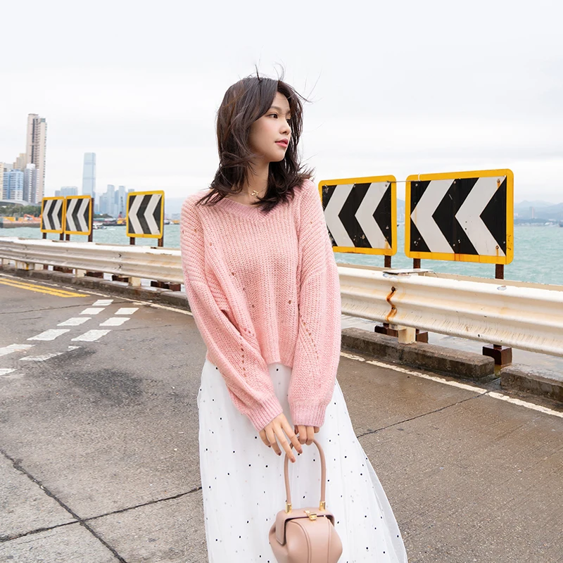 

2019 New Women Mohair Pull Hollow Sweater Thin Soft Lanterm Sleeve Sweet Top V Neck spring autumn Sweaters