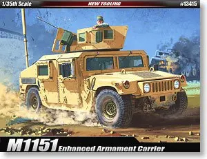 Осветительсветильник армированный внедорожник Humvee ACADEMY 13415 модель M1151 улучшенный