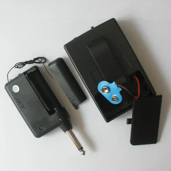 

Mini Wireless FM Transmitter Receiver Lapel Clip Mic System Clip-on 3.5mm Stereo Microphones 8899