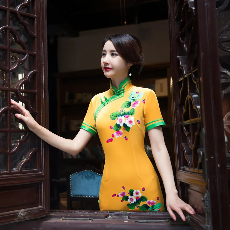 Cheongsam qipao платье для женщин длинное винтажное традиционное современное официальное китайское платье Дамское размера плюс с вышивкой стиль красный