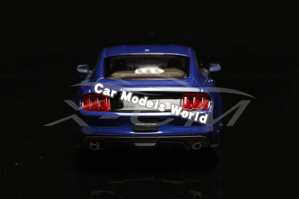 Литья под давлением модель автомобиля для Welly модели FX 2015 Mustang GT 1:24 (синий) +