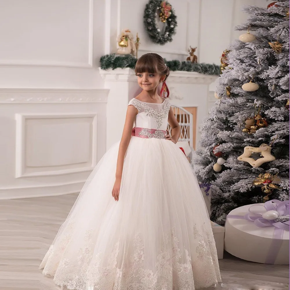 Custom-Made-lace-appliques-ivory-ball-gown-with-belt-beaded-crystal-cute-flower-girls-dress-first