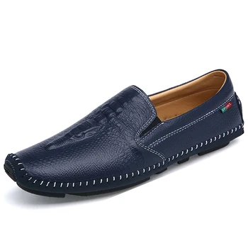 

Fashion Handmade Cow Leather Slip On Men Loafers Soft Comfortable On Foot Moccasins Male Driving Shoes