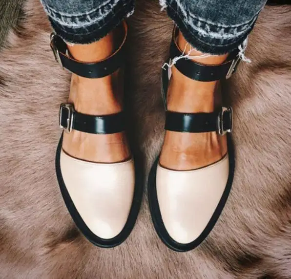 

Summer Style Hollow Out Sandals Retro Shoe Soft Leather Women Shoes Pointed Toe High Heel Sweet Woman Pumps Plus Size 35-43
