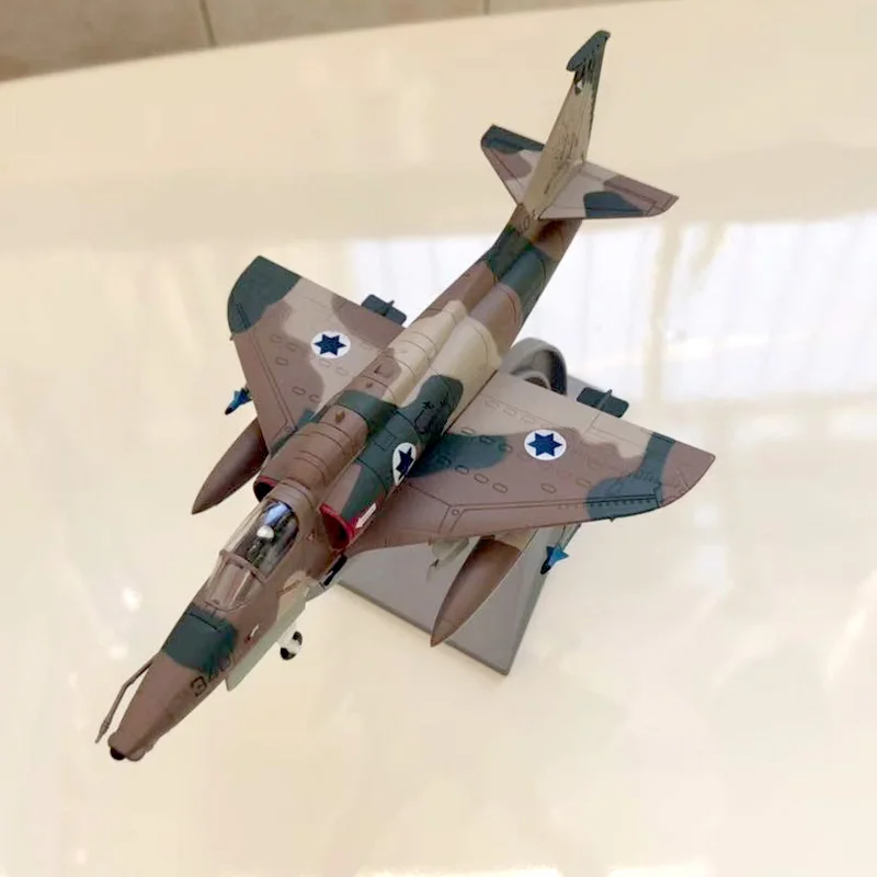 WLTK военная модель 1/72 масштаб IAF Douglas A-4 Skyhawk Fighter литая под давлением металлическая MPlane модель игрушка для коллекции, подарок, дети