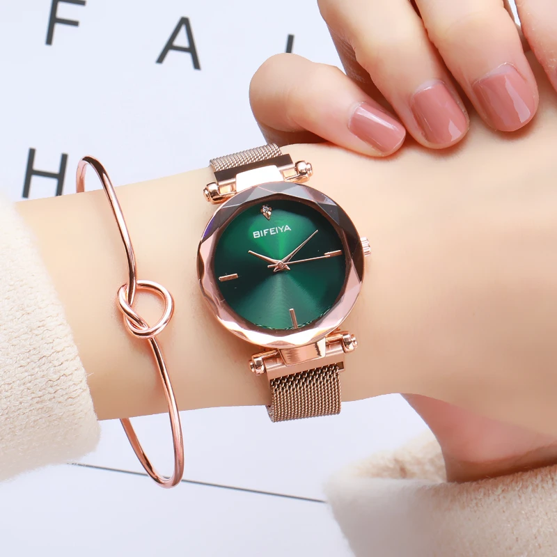 

New Luxury Charm Women Gold Magnet Buckle Watches Fashion Casual Female Stainless Steel Ladies bracelet Wristwatch Waterproof
