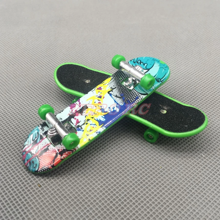 1/10 Rc Car SCALE Accessories Scooter Decorative Finger Skateboard Skids  For 1:10 Axial SCX10 II D90 TF2 TRX 4 90046|1/10 rc|1/10 rc carrc car  accessories - AliExpress