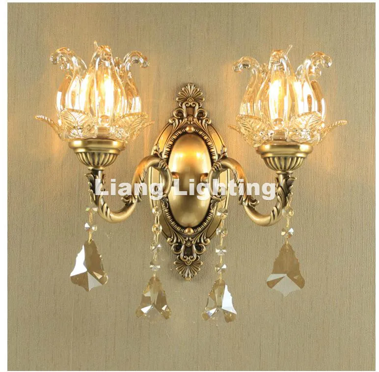 Modern Classical Antique Brass Wall Lamp E14 LED Brass Wall Sconce for Hotel With Crystal Shade Modern Crystal Wall lamp Lustre Modern Classical Antique Brass Wall Lamp E14 LED Brass Wall Sconce for Hotel With Crystal Shade Modern Crystal Wall lamp Lustre