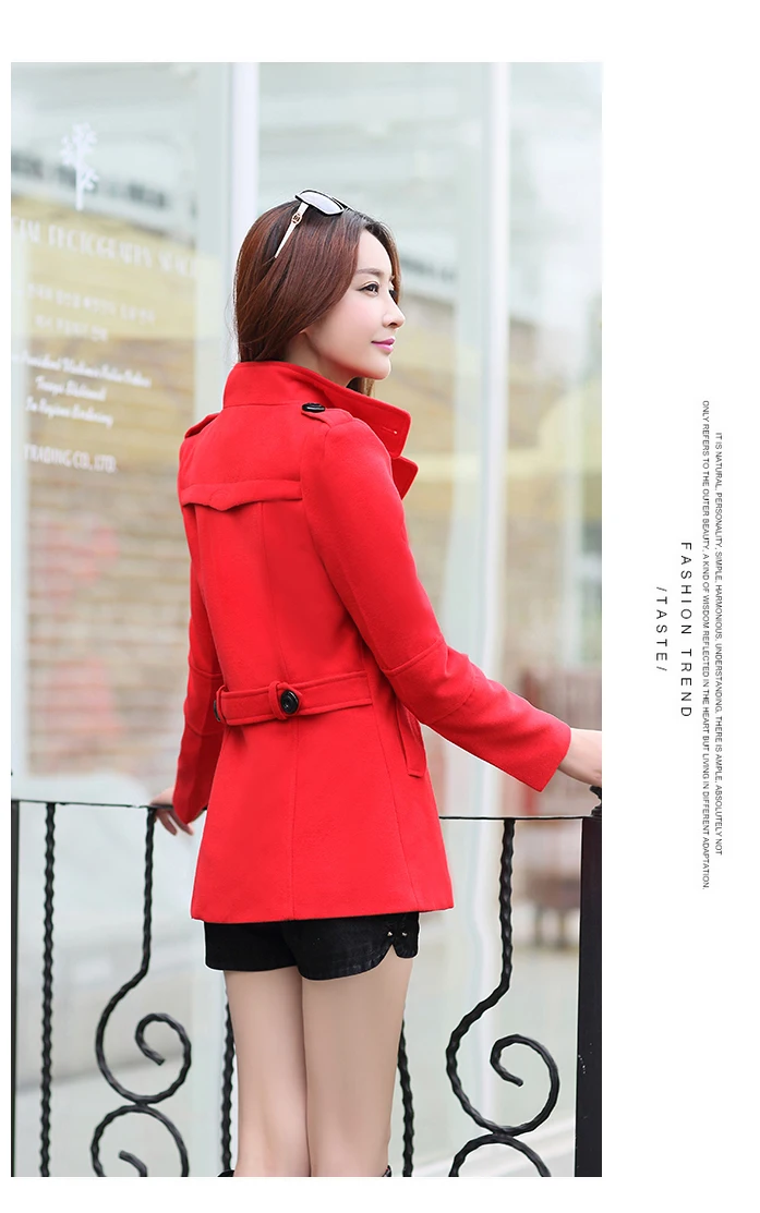 2018  Autumn and winter new female woolen coat short Korean version of the slim slimming lapel double-breasted woolen coat female tide (1)