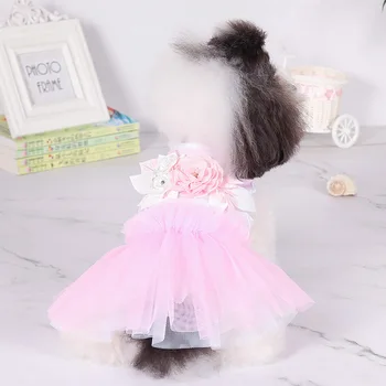 

3D Flower Small Dog Puppy Luxury Dress Summer Pet Cat Tutu Skirt Princess Wedding Dress Summer Dog Clothes for Chihuahua Yorkie