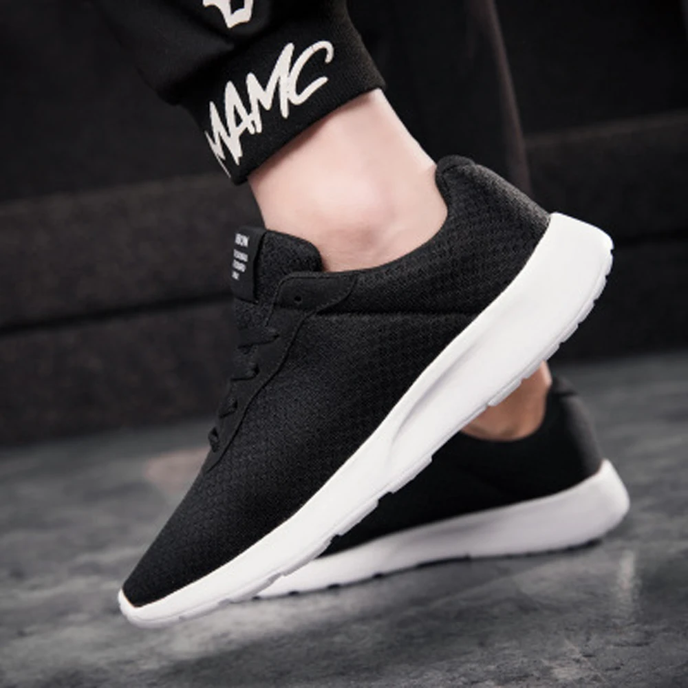 

Summer Casual Breathable Mesh Sneakers Men's Vulcanize Shoes Black Sport Running Lace-up Shoes Brand Sneakers Plus Size 38-45