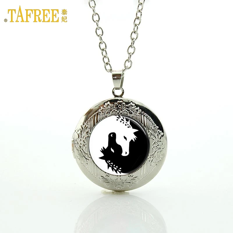 

TAFREE Yin Yang Horse Necklace Black and White Glass Cabochon Unicorn Art Picture Animal locket Pendant Necklace Jewelry N432