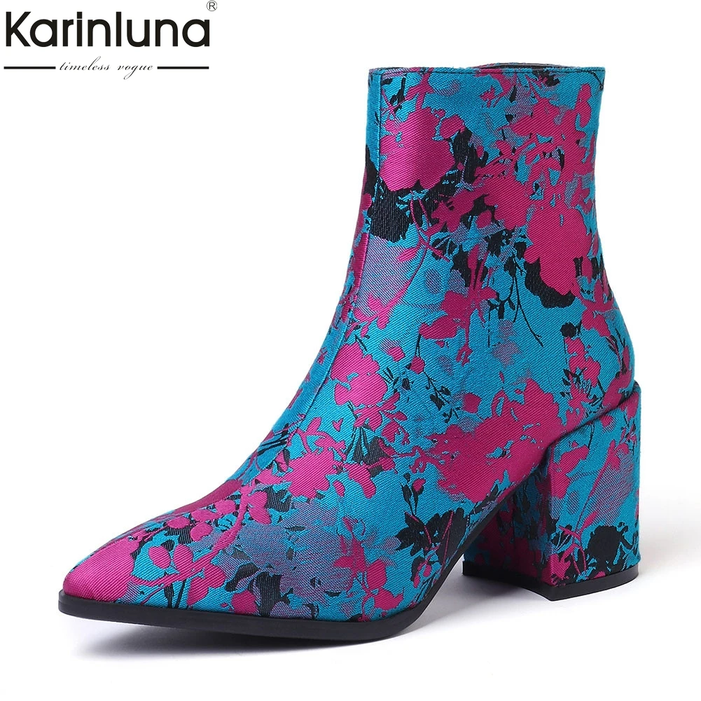 

Women's Big Size 34-43 autumn winter boots women shoes Print Flowers Lady High Heels Shoes Woman Casual Ethnic Style Ankle Boots