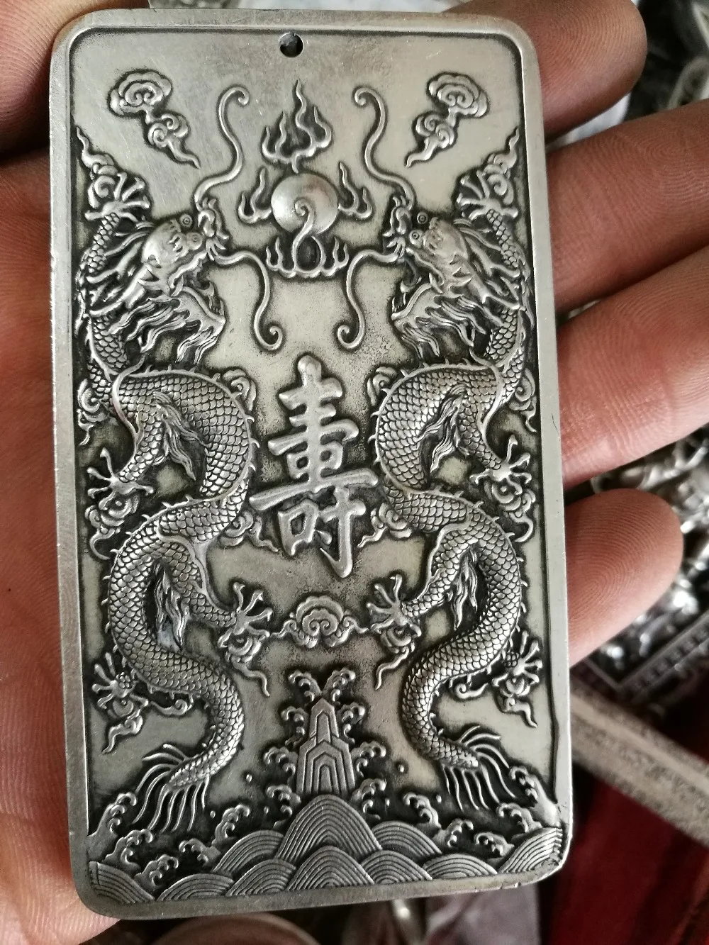 

TNUKK China Tibet silver Amulet Double dragon "Shou"Yaopai Pendant necklace