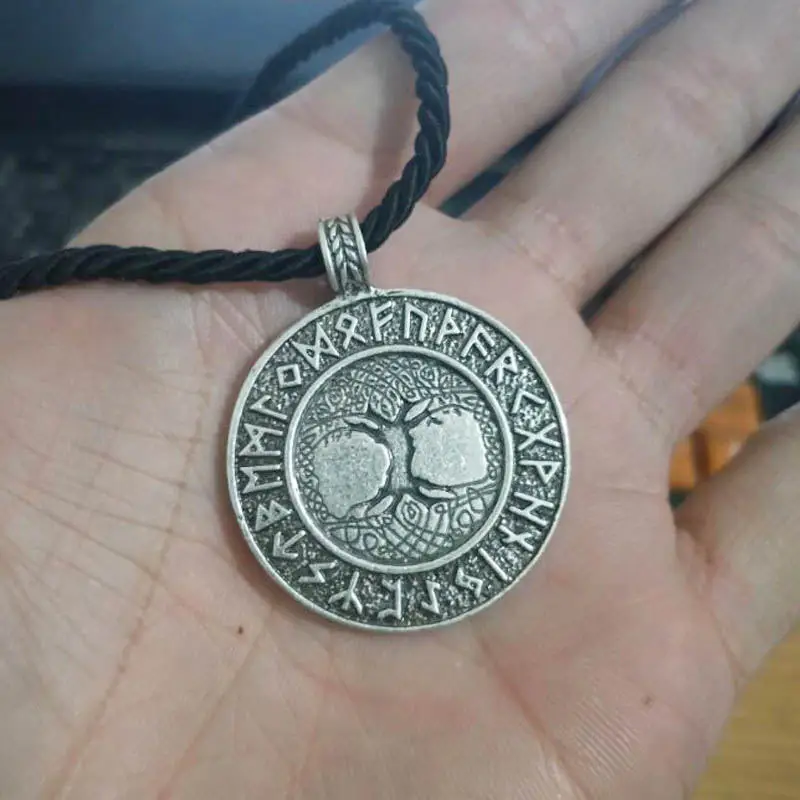 viking amulet necklace (7)