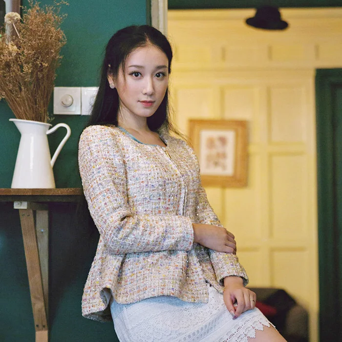 

LYNETTE'S CHINOISERIE Autumn Spring Original Design High Quality Ladies Starlight Elegant Paillette Tweed Ruffle Short Jacket