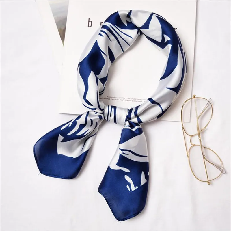 2019 New Women Scarf Silk Wrap Elegant Heart Floral Print Dot Patchwork Head Neck Hair Tie Band Neckerchief Square Scarves