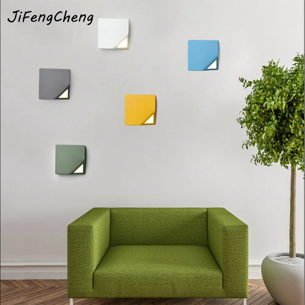 

JIFENGCHENG Iron Corner LED Wall Lamp Nordic Minimalist Creative Bedroom / Bed / Study / Hotel / Room Wall Lamp Luminaria