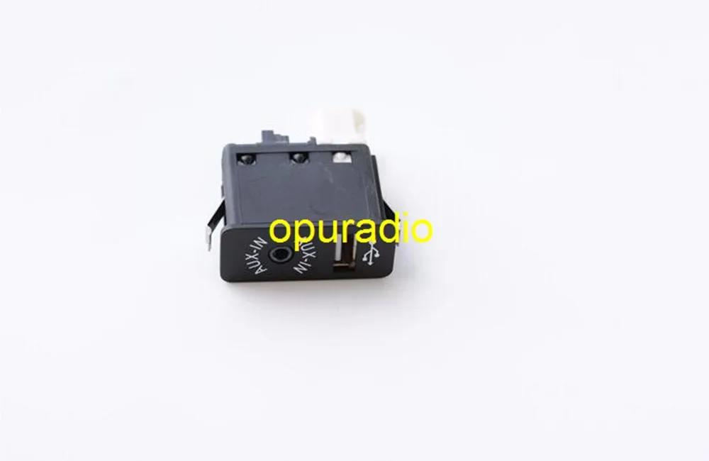 BMW AUX USB Connector''''