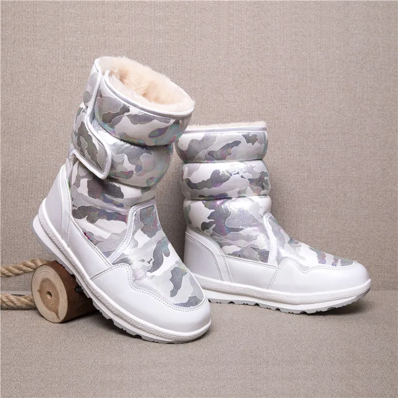 AW2A1256