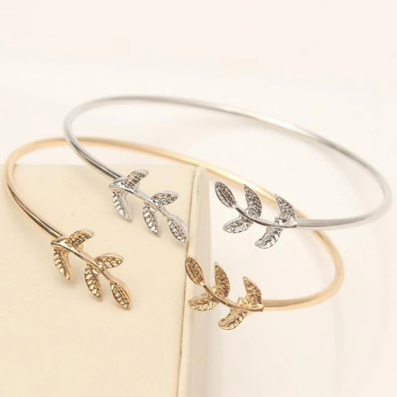 

2019 New explosion models simple fashion crystal leaf bracelet small leaves open bracelet Bangle for women free shipping