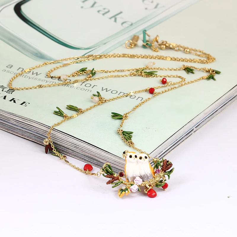 

Juicy Grape 2019 Fashion Hand Painted Enamel Gilded Owl Series Baby Bird Pendant Necklace Defence Allergy Woman Colar Jewellery