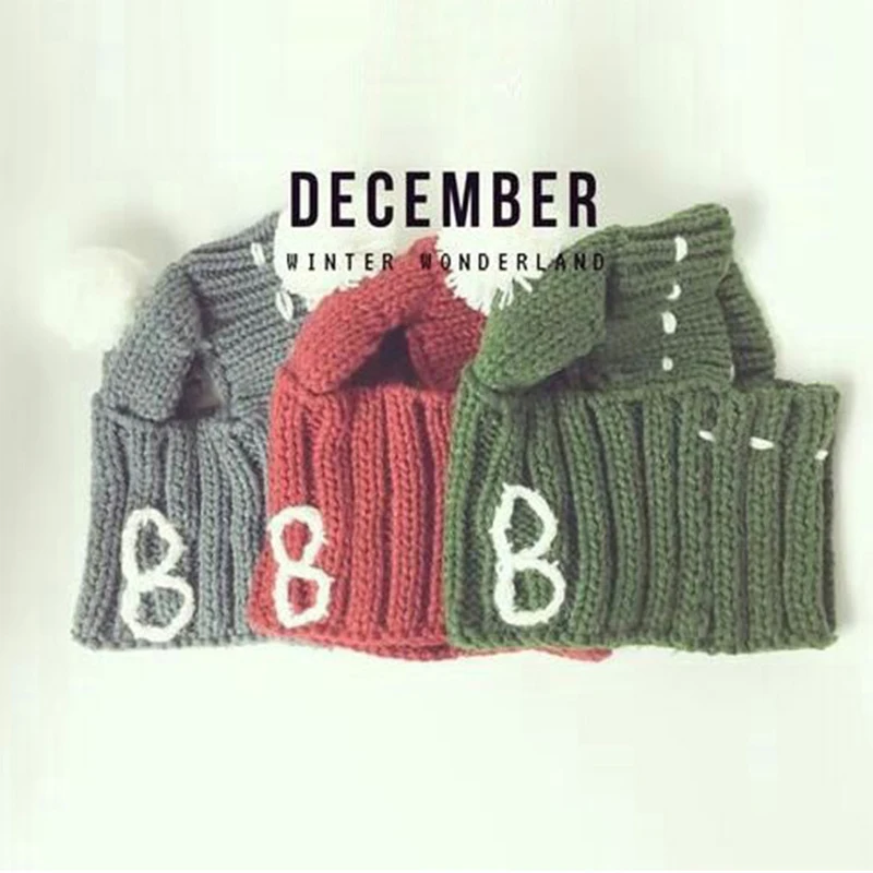 Best Winter Dog Warm Caps Christmas Lovely Hats Costume Accessories Woolen Puppy Hat with Cute Ball Headwear for Small Medium Dogs