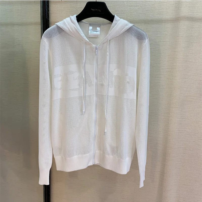 

Fashion Web Fabric Hollow Hat Sun Protection Coat Holiday Runway New Model