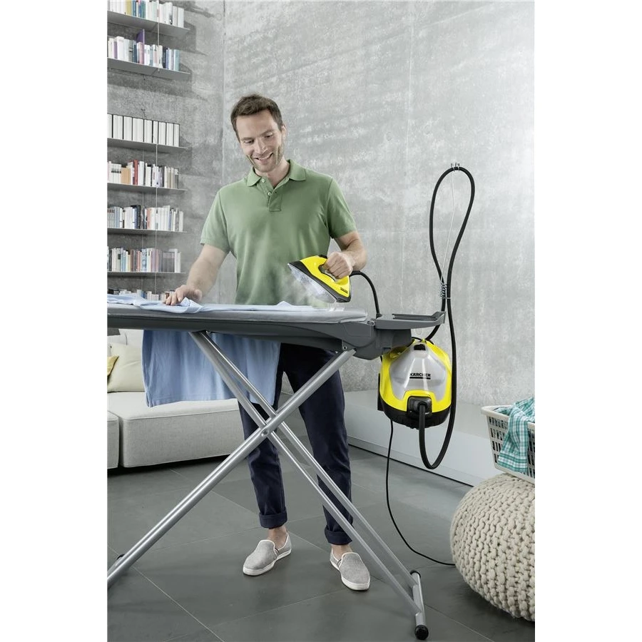 Пароочиститель Karcher SC 4 EasyFix Iron Kit*EU U(Мощность нагревателя 2000 Вт, максимальное давление пара 3,5 бар, длина кабеля 4 м, время нагрева 4 мин, съемный бак 0,5 / 0,8 л