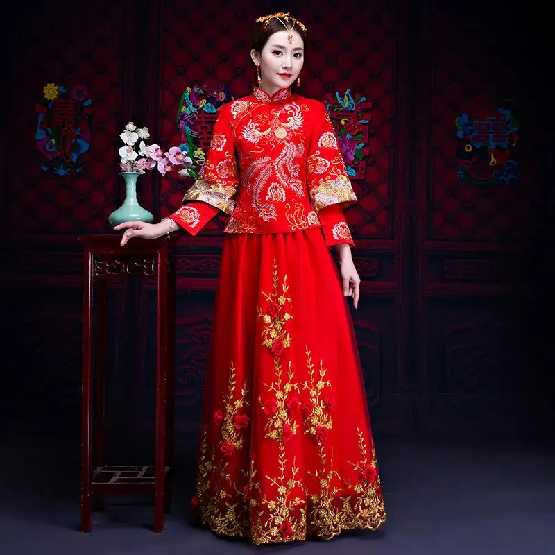 Handmade Embroidery Women Oriental Style Qipao Royal Bride Red Wedding Dress Chinese Marriage Cheongsam Suit Toast Clothes - Цвет: Phoenix 2