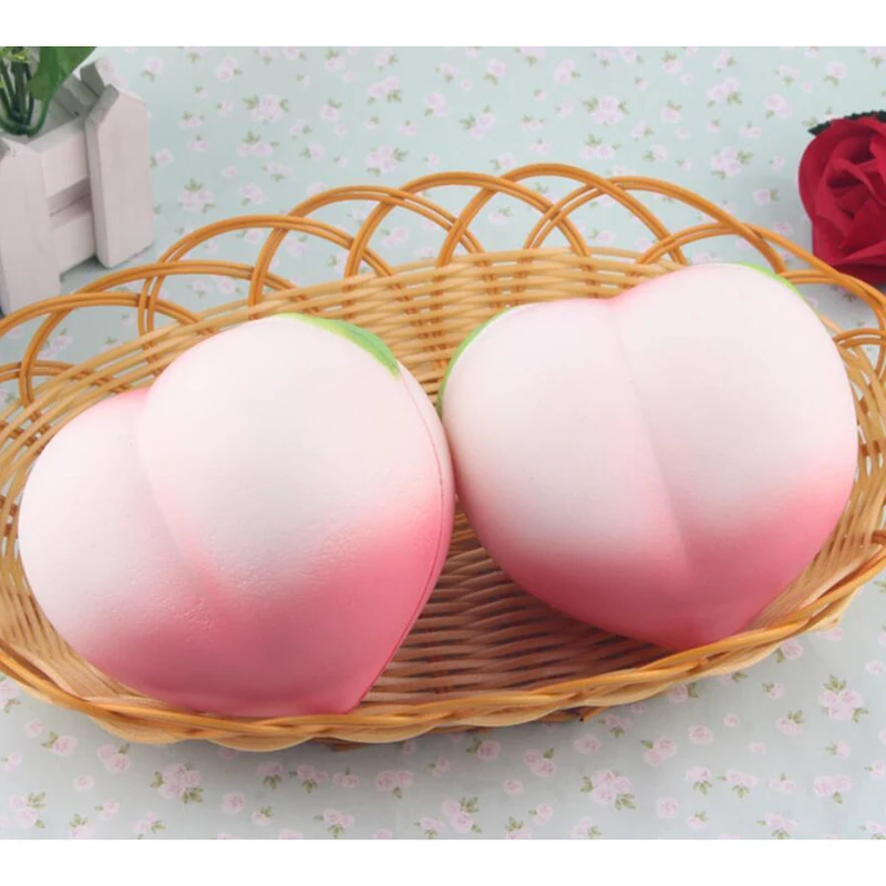 squishy mesh ball 1PCS New Mochi Phone Strap Colossal Pink Peach Squishy Slow Rising Cream Scented Kids Toy Christmas Gift Present stress relieving ball