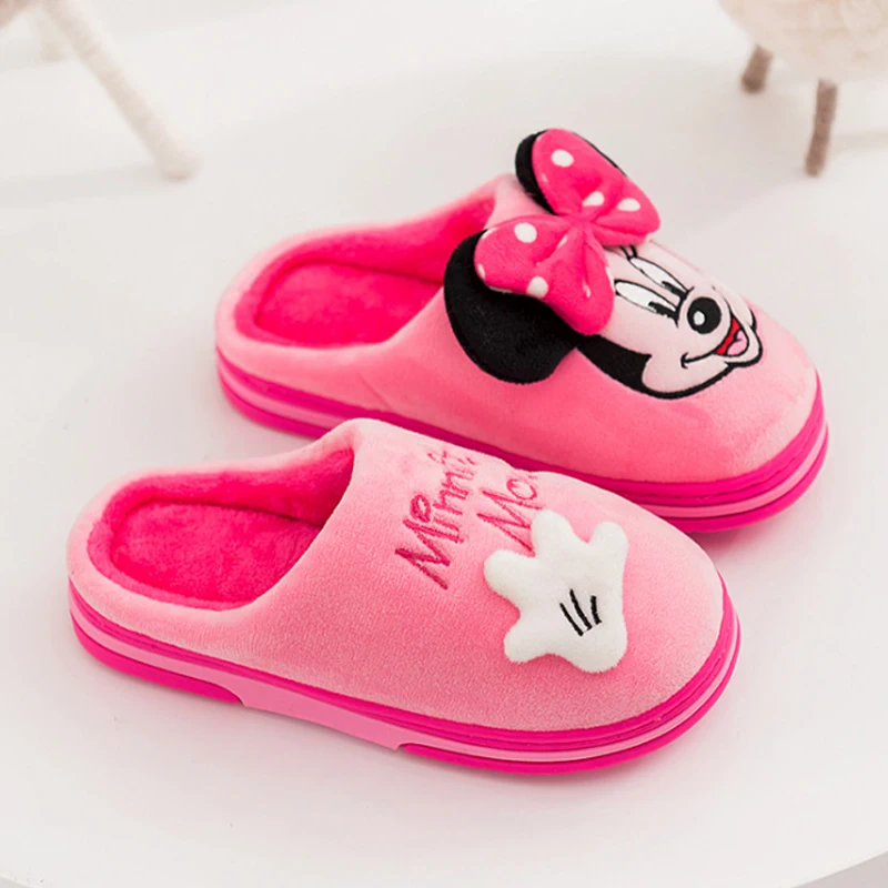 Disney/Новинка года, Детские хлопковые тапочки с Микки и Минни, зимние домашние тапочки для мальчиков и девочек, теплая Домашняя обувь для малышей