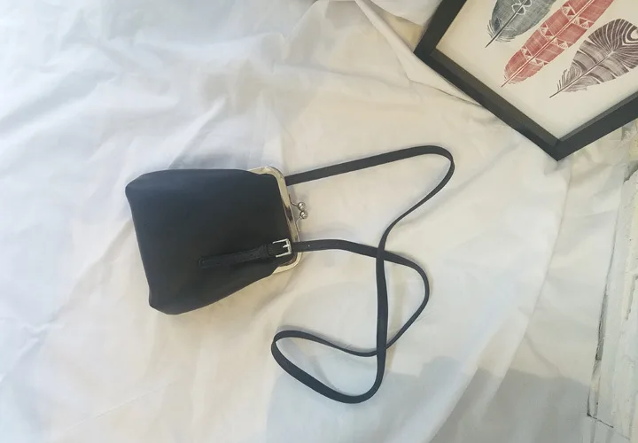 women bag shoulder bags  (19)