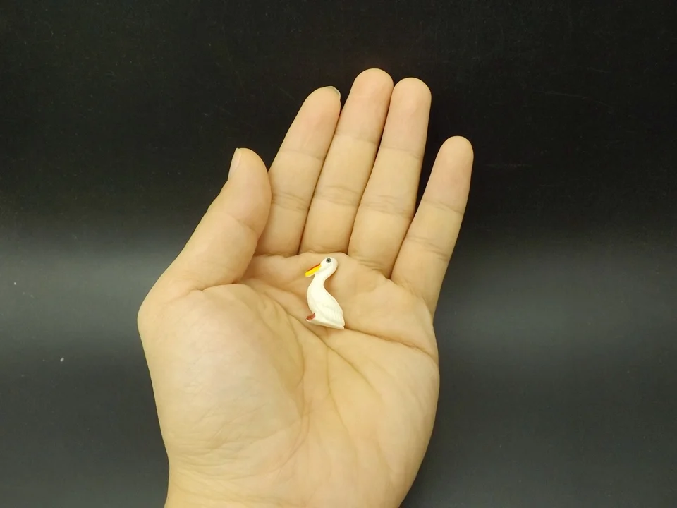 Tiny-A061Pelican (7)