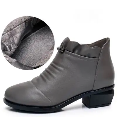 GKTINOO/Модные женские ботинки; осенние ботинки; ботильоны из натуральной кожи; коллекция года; зимняя женская обувь с теплым мехом и плюшем; большой размер 43 - Цвет: gray single lining