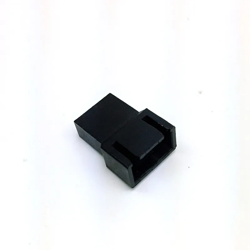 fan_male_4_pin_male_connector_2
