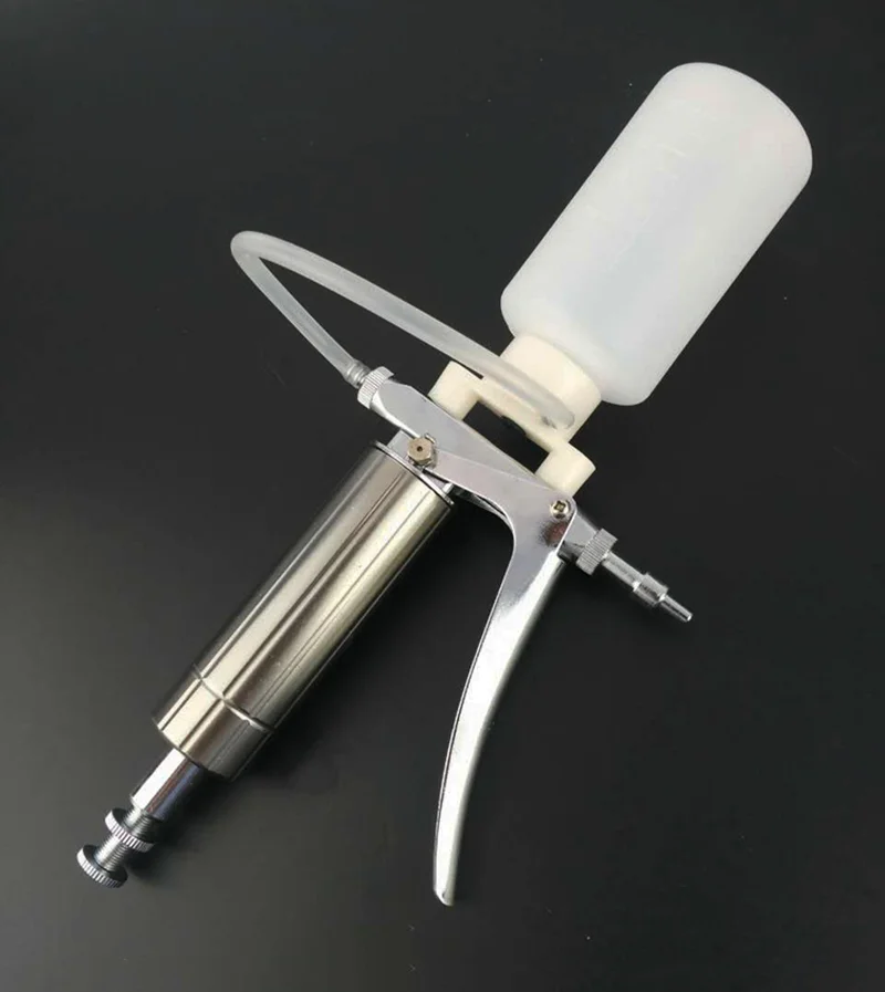

Stainless Steel Continuous Syringe for Chick Chicken coop Tool Vaccine Adjustable Veterinary Injector 0.3 ML Container for Cub